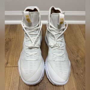 UNDER ARMOUR WOMEN'S UA ACE HIGHLIGHT VOLLEYBALL SHOE